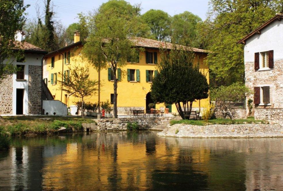 Agriturismo Villa Dei Mulini ヴォルタ・マントヴァーナ エクステリア 写真
