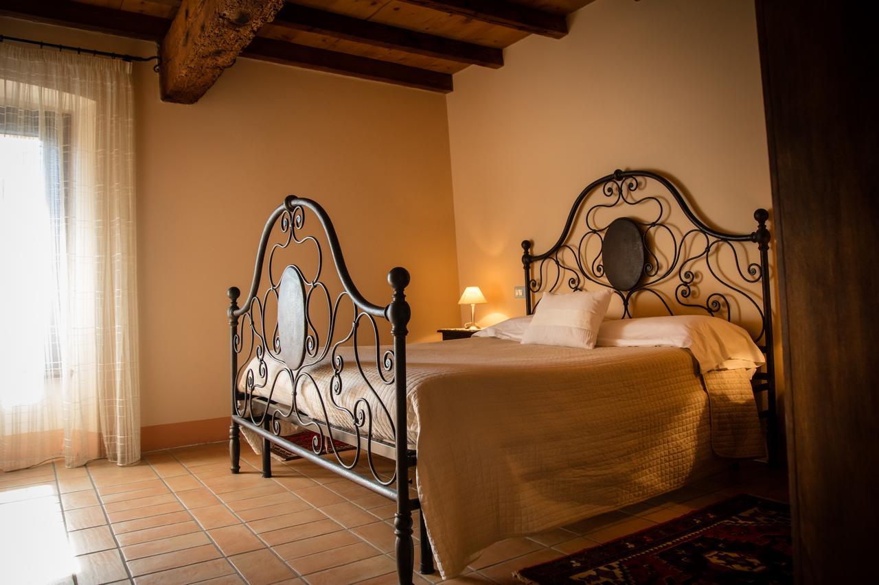 Agriturismo Villa Dei Mulini ヴォルタ・マントヴァーナ エクステリア 写真
